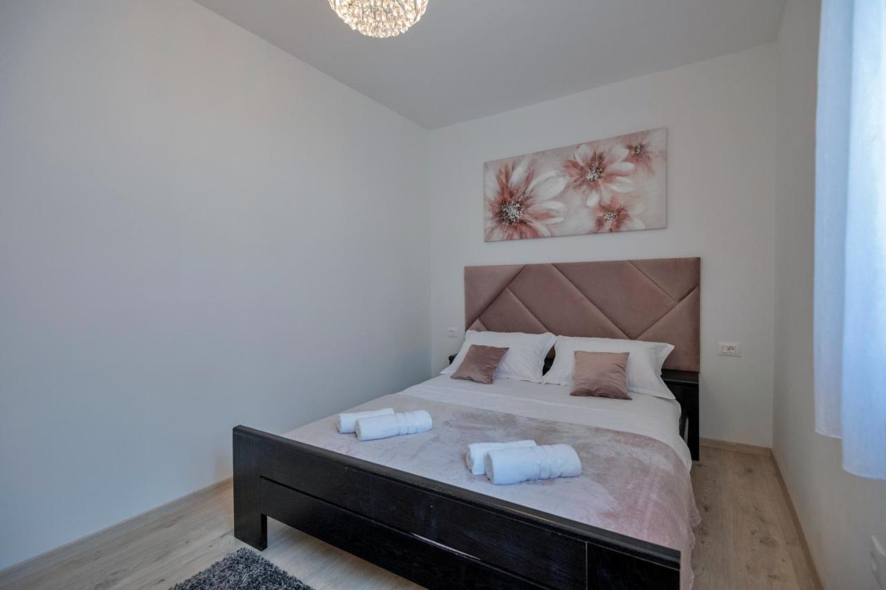Luxury Apartment Makarska 2Min From Beach Extérieur photo