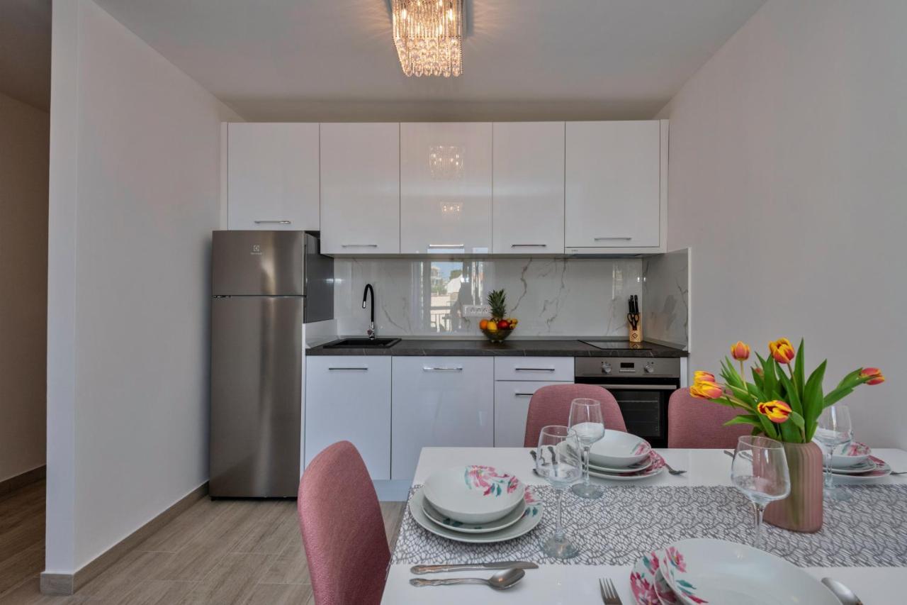 Luxury Apartment Makarska 2Min From Beach Extérieur photo